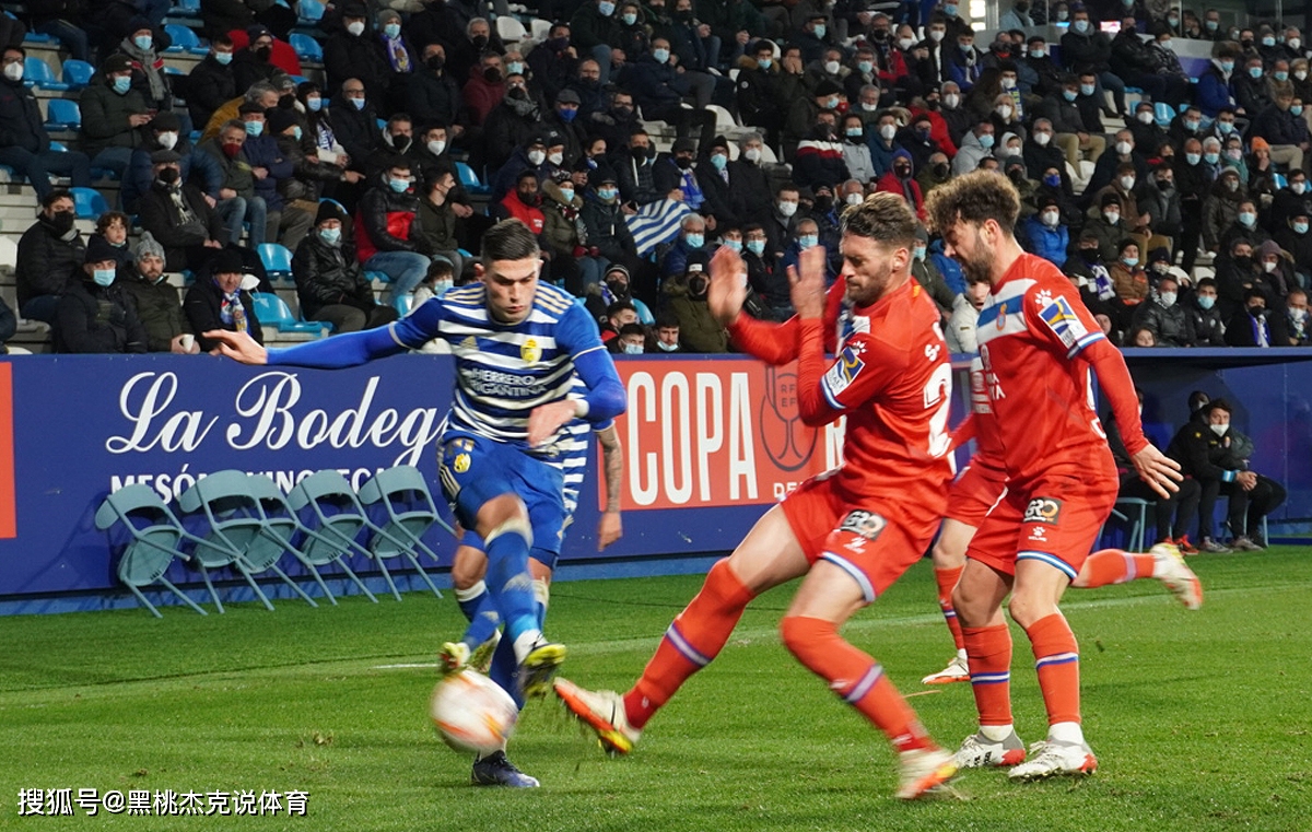 爱游戏体育下载-集结日葡萄牙体育官宣签约：荷甲节点到来，媒体盛赞，赛程密集仍需轮换的简单介绍